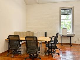 Regus | FL, Gainesville - Main St