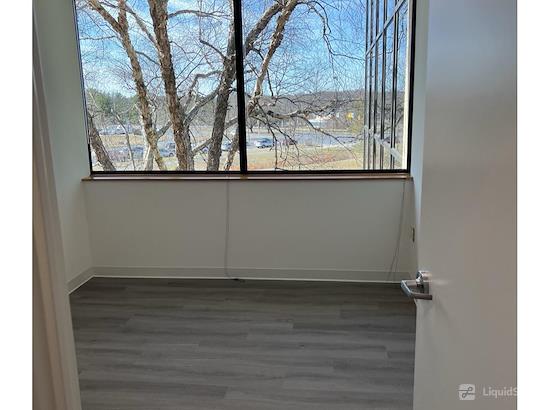 Working at Oasis Office space-Minstrel Way at Columbia