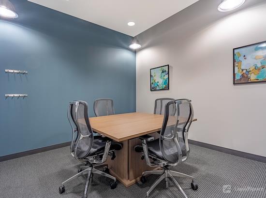 Working at Regus | Causeway Square at North Miami