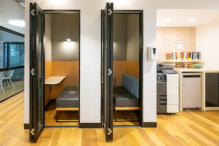 Czar Workspace - Dedicated Desk