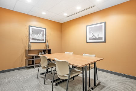 Regus | BC, Burnaby – Metrotown - Meeting Room