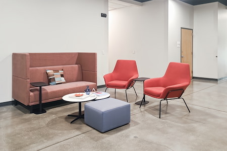 Regus | WA, Spokane Valley - E Mirabeau Pkwy - Private Office