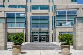 Regus || Liberty Centre Lloyd District