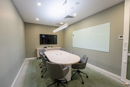 Waterman Workspaces (Merrifield) - Mt Ridley Meeting Room