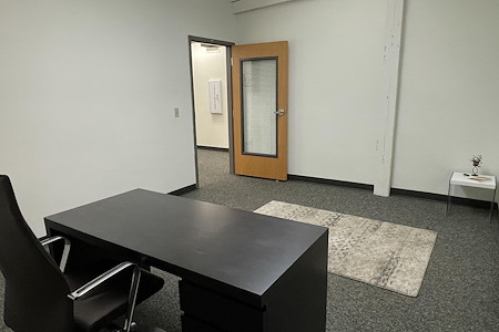 Eugene Mindworks - Weekly Office Rental