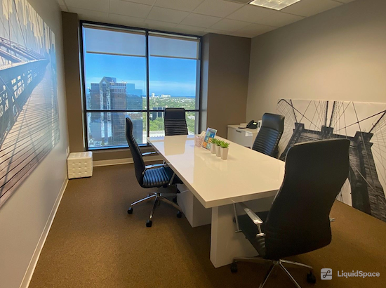 Working at Empire Executive Offices at Fort Lauderdale