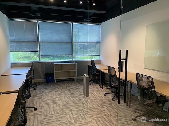 Working at Venture X | Richmond Hill at Richmond Hill