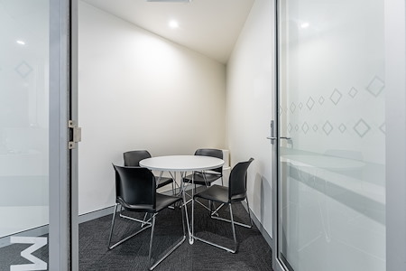 Regus | Wollongong Burelli Street - Meeting Room
