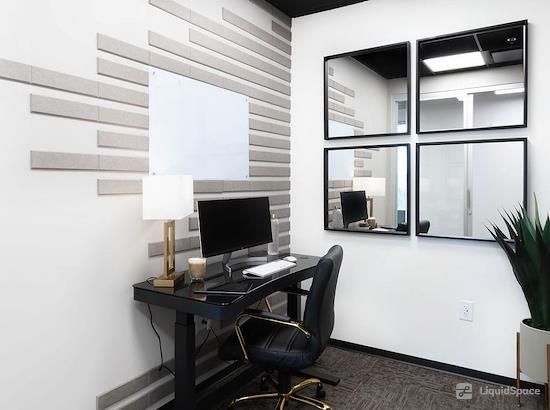 Working at Lucid Private Offices | Alpharetta - Old Milton Parkway at Alpharetta