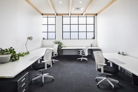 CorporateCubes.Co - Footscray - 5 Person Office