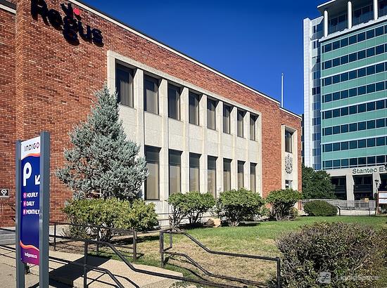 Working at Regus | AB, Red Deer - 50 Street at Red Deer
