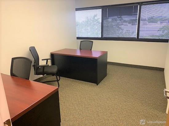Working at Crown Center Executive Suites (CCESuites) at Fort Lauderdale