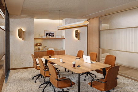 The Executive Centre - Grosvenor Place - L15, Room Waratah