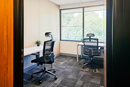 Regus | Seattle - Andover Park W - Day Desk
