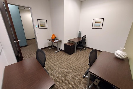 Regus | WSECU Building - Dedicated Desk 1