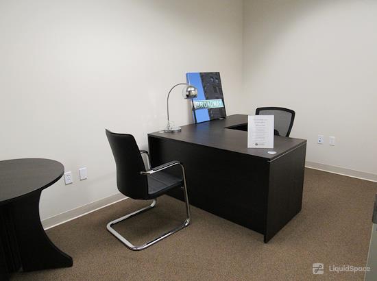 Working at Empire Executive Offices at Fort Lauderdale