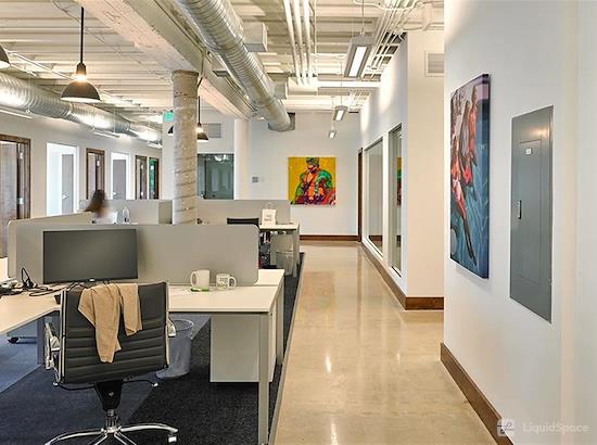 Working at Büro Coconut Grove at Miami