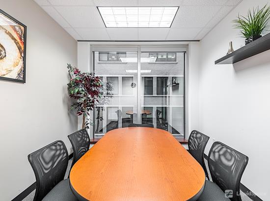 Working at Regus | 101 Arch Street at Boston