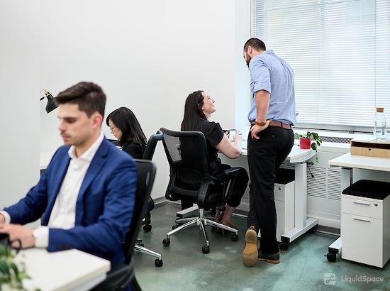 Working at iQ Offices | 250 University Ave. at Toronto