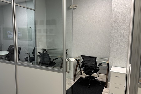 CoworkLWR - Private Glass Wall Office