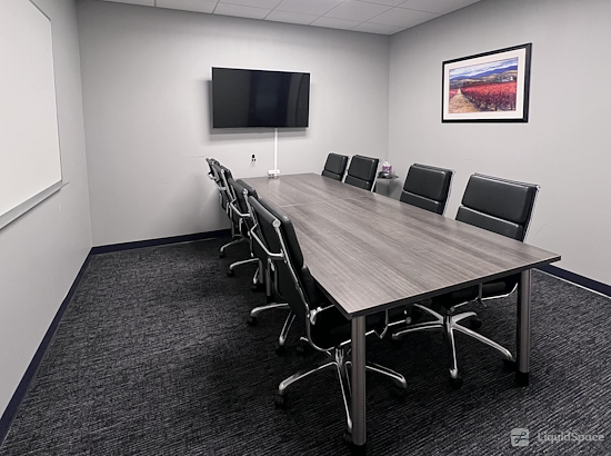 Working at Intelligent Office - Tysons at Vienna