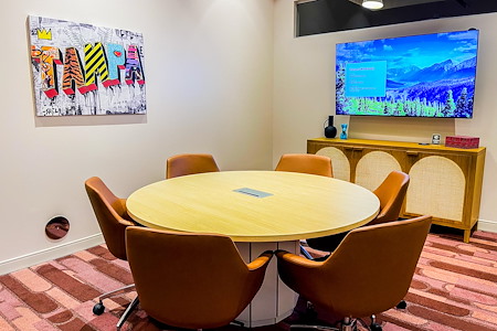 Signature Workspace Wiregrass - Porter Meeting Room