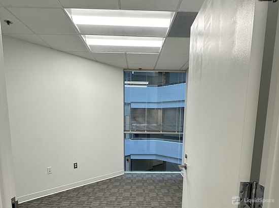 Working at Oasis Office space-Fairfax,Virginia at Fairfax