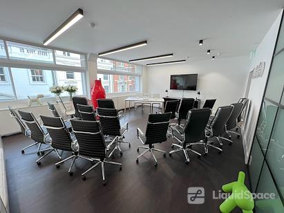 W1 Workspace | LiquidSpace