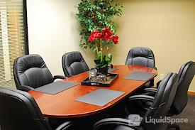 580 Executive Center