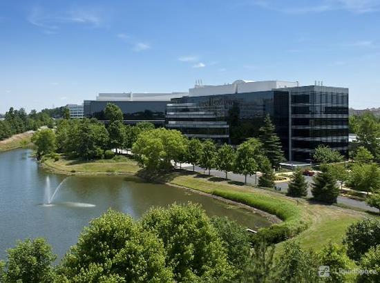 Working at Metro Offices - Dulles/Herndon at Herndon