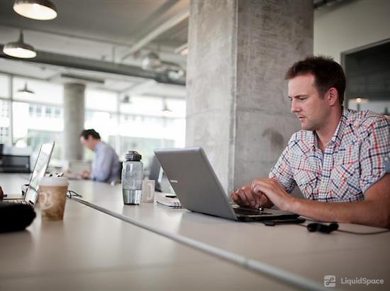 Working at Büro Midtown at Miami